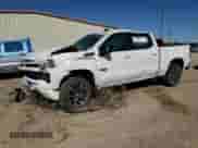 2022 Chevrolet Silverado 1500 RST z VIN 1GCUDEET1NZ599080, wystawiony jako Copart lot #48054855 z przebiegiem Nie podano mil oraz Szkoda całkowita • Salvage title. Historia ofert i sprzedaży dostępna na DreamBid. Obrazek 1.