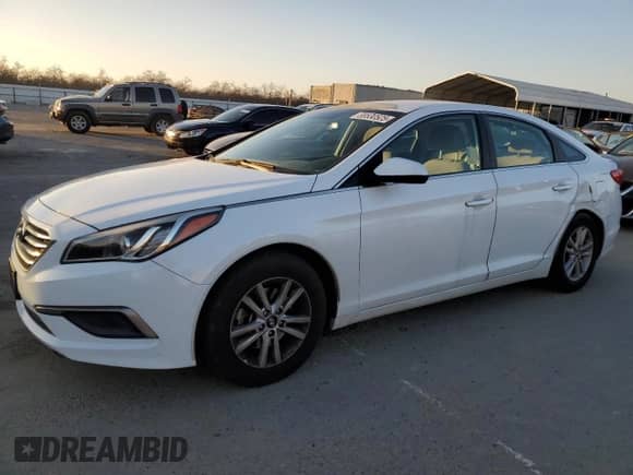 2016 Hyundai Sonata SE with VIN 5NPE24AF8GH415476, listed as a Copart auction lot 88530525 with 107,477 mi miles and Salvage title. Bid and sale history available at DreamBid. Image 1.