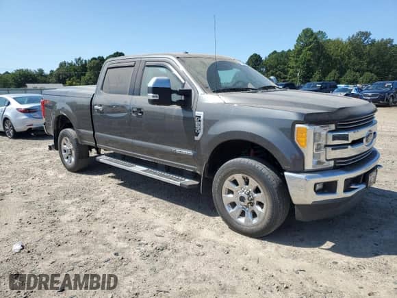 2017 Ford F-250 Lariat z VIN 1FT7W2BT7HEC73936, wystawiony jako Copart lot #71726445 z przebiegiem 85 250 mil mil oraz Szkoda całkowita • Salvage title. Historia ofert i sprzedaży dostępna na DreamBid. Obrazek 4.