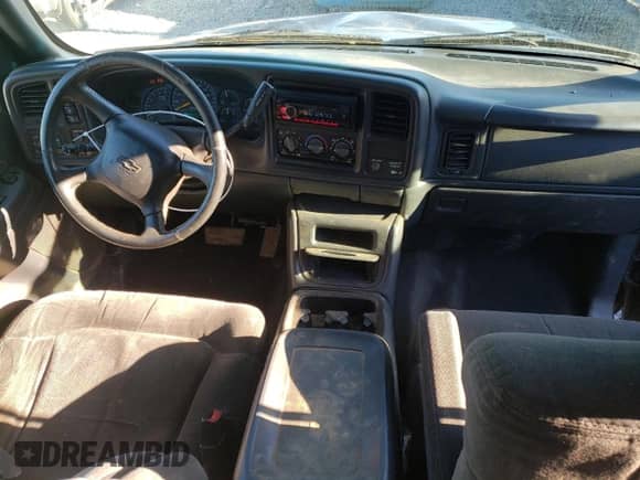 2000 Chevrolet Silverado 2500 LS с VIN 1GCGK29U6YE330928, выставлен на аукционе Copart как лот 76973284 с пробегом 229 971 миль миль и Списание • Salvage title. История ставок и продаж доступна на DreamBid. Изображение 8.
