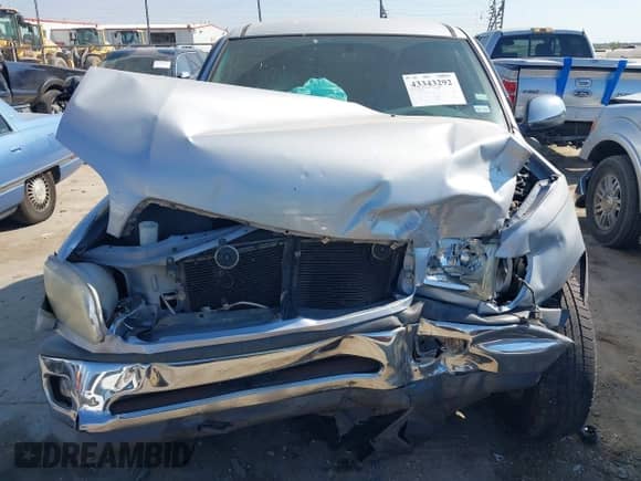 2000 Toyota Tundra SR5 с VIN 5TBRN3413YS105579, выставлен на аукционе IAAI как лот 43343292 с пробегом 153 974 миль миль и . История ставок и продаж доступна на DreamBid. Изображение 6.