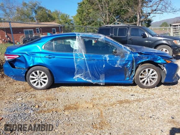 2019 Toyota Camry SE z VIN 4T1B11HK3KU227689, wystawiony jako IAAI lot #43454707 z przebiegiem 48 165 mil mil oraz . Historia ofert i sprzedaży dostępna na DreamBid. Obrazek 14.