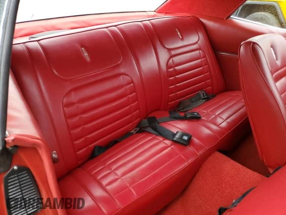 1968 Chevrolet Camaro z VIN 124378N312842, wystawiony jako Copart lot #45231695 z przebiegiem 62 028 mil mil oraz Szkoda całkowita • Salvage title. Historia ofert i sprzedaży dostępna na DreamBid. Obrazek 10.