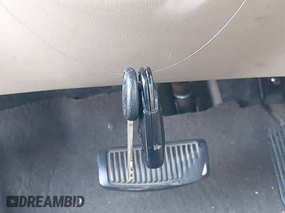 2010 Hyundai Elantra GLS with VIN KMHDU4AD5AU944185, listed as a IAAI auction lot 43143235 with 224,826 mi miles and . Bid and sale history available at DreamBid. Image 11.