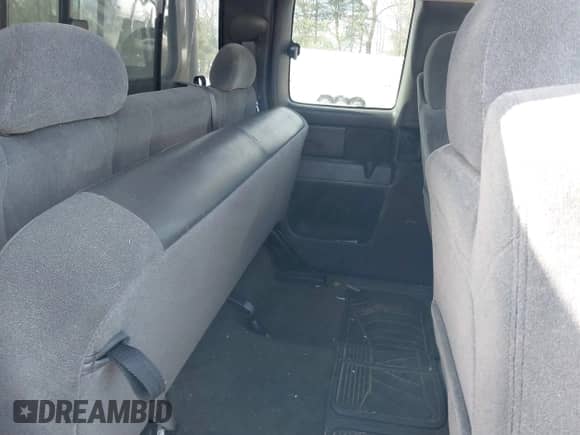 2006 Chevrolet Silverado 1500 LT3 с VIN 1GCEK19Z76Z113312, выставлен на аукционе IAAI как лот 41624126 с пробегом Не указан миль и . История ставок и продаж доступна на DreamBid. Изображение 8.