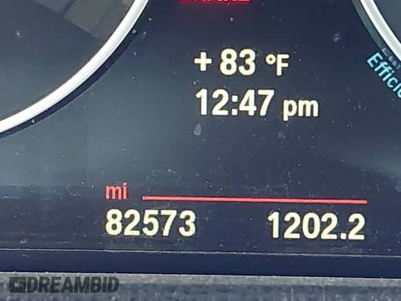 2014 BMW 4 Series 428i z VIN WBA3N7C58EF719514, wystawiony jako IAAI lot #42310537 z przebiegiem 82 573 mil mil oraz . Historia ofert i sprzedaży dostępna na DreamBid. Obrazek 16.