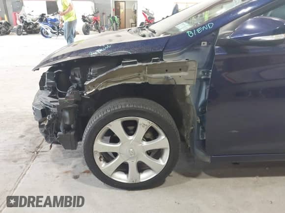 2011 Hyundai Elantra GLS z VIN 5NPDH4AE5BH020777, wystawiony jako IAAI lot #42936134 z przebiegiem 163 244 mil mil oraz . Historia ofert i sprzedaży dostępna na DreamBid. Obrazek 6.