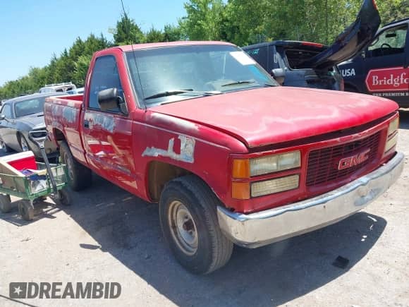 1994 GMC Sierra 1500 z VIN 1GTDC14Z6RZ562713, wystawiony jako IAAI lot #42808129 z przebiegiem 217 135 mil mil oraz . Historia ofert i sprzedaży dostępna na DreamBid. Obrazek 1.