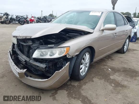 2006 Hyundai Azera SE с VIN KMHFC46F46A085766, выставлен на аукционе IAAI как лот 42421778 с пробегом 124 057 миль миль и . История ставок и продаж доступна на DreamBid. Изображение 18.