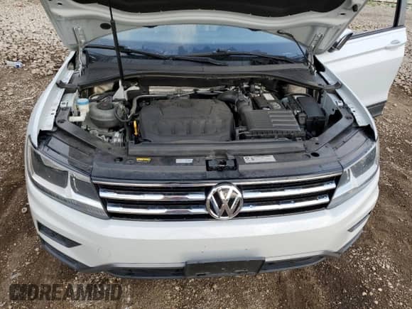 2018 Volkswagen Tiguan S with VIN 3VV1B7AX4JM071186, listed as a Copart auction lot 68552955 with 117,126 mi miles and Salvage title. Bid and sale history available at DreamBid. Image 11.