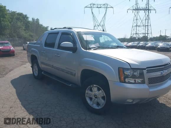 2012 Chevrolet Avalanche LT with VIN 3GNTKFE78CG182859, listed as a IAAI auction lot 42673048 with 196,019 mi miles and . Bid and sale history available at DreamBid. Image 1.