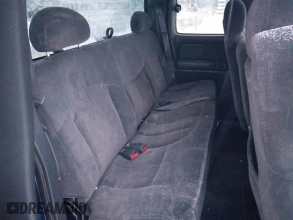 2001 Chevrolet Silverado 1500 LS z VIN 1GCEK19V61E191514, wystawiony jako Copart lot #81968884 z przebiegiem 156 785 mil mil oraz Szkoda całkowita • Salvage title. Historia ofert i sprzedaży dostępna na DreamBid. Obrazek 10.