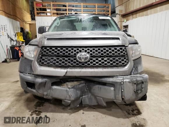 2019 Toyota Tundra SR с VIN 5TFUM5F19KX080802, выставлен на аукционе Copart как лот 87034514 с пробегом 54 911 миль миль и Списание • Salvage title. История ставок и продаж доступна на DreamBid. Изображение 5.