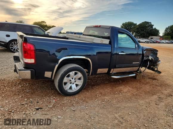 2007 GMC Sierra 1500 SLE1 с VIN 1GTEC14J47Z649019, выставлен на аукционе Copart как лот 70356335 с пробегом 151 220 миль миль и Списание • Salvage title. История ставок и продаж доступна на DreamBid. Изображение 3.