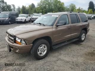 2001 Dodge Durango with VIN 1B4HR28N61F509252, listed as a Copart auction lot 70437435 with 184,768 mi miles and Salvage title. Bid and sale history available at DreamBid. Image 1.