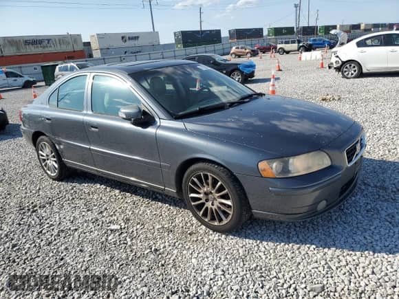 2008 Volvo S60 2.5T с VIN YV1RH592082688075, выставлен на аукционе Copart как лот 71252475 с пробегом 185 891 миль миль и Списание • Salvage title. История ставок и продаж доступна на DreamBid. Изображение 4.
