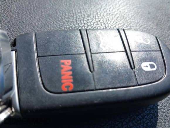 2022 Chrysler 300 Touring z VIN 2C3CCAAG0NH170856, wystawiony jako IAAI lot #42827196 z przebiegiem 88 037 mil mil oraz . Historia ofert i sprzedaży dostępna na DreamBid. Obrazek 11.