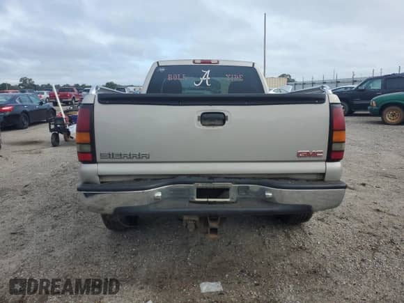 2004 GMC Sierra 1500 SLE with VIN 1GTEC14T54Z305325, listed as a Copart auction lot 85354115 with Not provided miles and Salvage title. Bid and sale history available at DreamBid. Image 6.