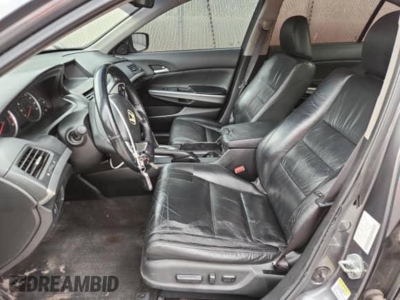 2009 Honda Accord EX-L with VIN 1HGCP36829A039513, listed as a Copart auction lot 84542605 with 157,710 mi miles and Salvage title. Bid and sale history available at DreamBid. Image 7.