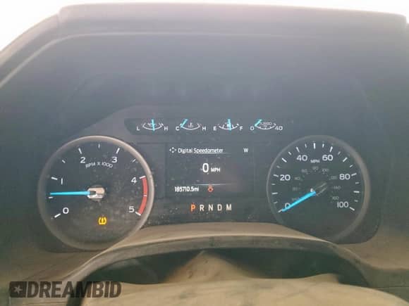 2021 Ford F-250 XL z VIN 1FT7W2BT7MEC20437, wystawiony jako Copart lot #85900385 z przebiegiem 185 710 mil mil oraz Czysty tytuł • Clean title. Historia ofert i sprzedaży dostępna na DreamBid. Obrazek 9.