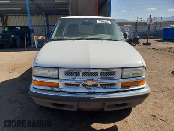 1998 Chevrolet S-10 LS с VIN 1GCDT19X8W8157817, выставлен на аукционе Copart как лот 52966545 с пробегом 189 606 миль миль и Чистый • Clean title. История ставок и продаж доступна на DreamBid. Изображение 5.