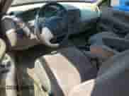 1997 Ford F-150 XL z VIN 1FTEX17L2VNB18102, wystawiony jako Copart lot #66221125 z przebiegiem 172 793 mil mil oraz Szkoda całkowita • Salvage title. Historia ofert i sprzedaży dostępna na DreamBid. Obrazek 8.