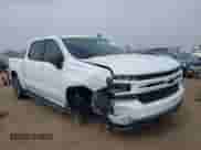 2019 Chevrolet Silverado 1500 RST z VIN 1GCPWDEDXKZ139146, wystawiony jako IAAI lot #42582303 z przebiegiem 67 500 mil mil oraz . Historia ofert i sprzedaży dostępna na DreamBid. Obrazek 6.