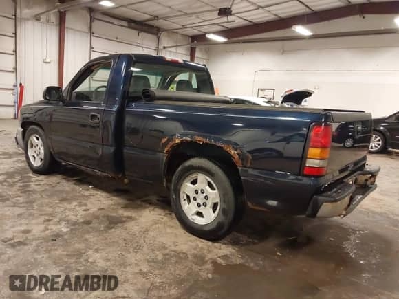 2007 GMC Sierra 1500 Work Truck с VIN 3GTEC14X57G225420, выставлен на аукционе IAAI как лот 42628210 с пробегом 171 649 миль миль и . История ставок и продаж доступна на DreamBid. Изображение 3.