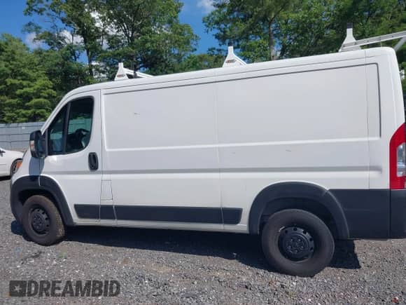 2023 Ram ProMaster Cargo z VIN 3C6LRVVG7PE559138, wystawiony jako IAAI lot #42331456 z przebiegiem 55 786 mil mil oraz . Historia ofert i sprzedaży dostępna na DreamBid. Obrazek 14.