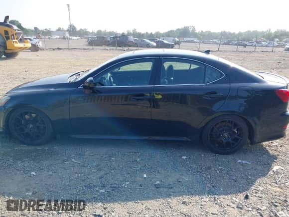 2008 Lexus IS 350 with VIN JTHBE262X85017335, listed as a IAAI auction lot 42484517 with 225,084 mi miles and . Bid and sale history available at DreamBid. Image 14.