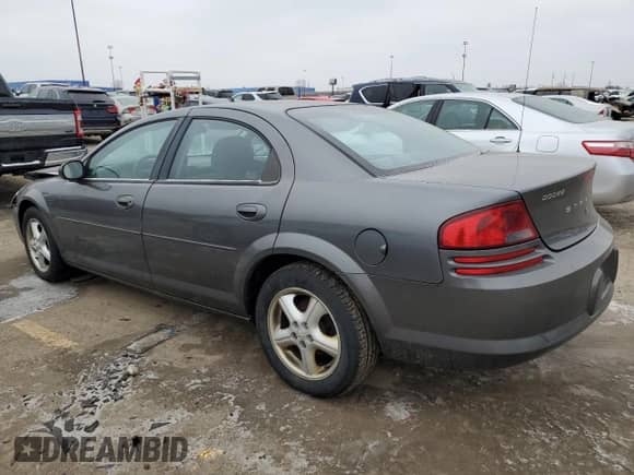 2004 Dodge Stratus SXT z VIN 1B3EL46X84N288126, wystawiony jako Copart lot #45109885 z przebiegiem 53 373 mil mil oraz Czysty tytuł • Clean title. Historia ofert i sprzedaży dostępna na DreamBid. Obrazek 2.