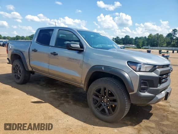 2024 Chevrolet Colorado 4WD Trail Boss с VIN 1GCPTEEK0R1153904, выставлен на аукционе Copart как лот 69063285 с пробегом 23 092 миль миль и Списание • Salvage title. История ставок и продаж доступна на DreamBid. Изображение 4.