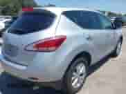 2014 Nissan Murano SV z VIN JN8AZ1MU9EW405814, wystawiony jako IAAI lot #42882934 z przebiegiem 122 721 mil mil oraz . Historia ofert i sprzedaży dostępna na DreamBid. Obrazek 4.