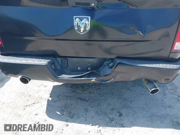 2015 Ram 1500 Express with VIN 1C6RR6KT8FS542393, listed as a IAAI auction lot 42515569 with 121,151 mi miles and . Bid and sale history available at DreamBid. Image 6.