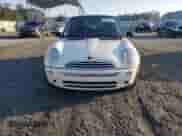 2006 MINI Hardtop with VIN WMWRC33536TK66138, listed as a Copart auction lot 81620335 with 128,877 mi miles and Salvage title. Bid and sale history available at DreamBid. Image 5.
