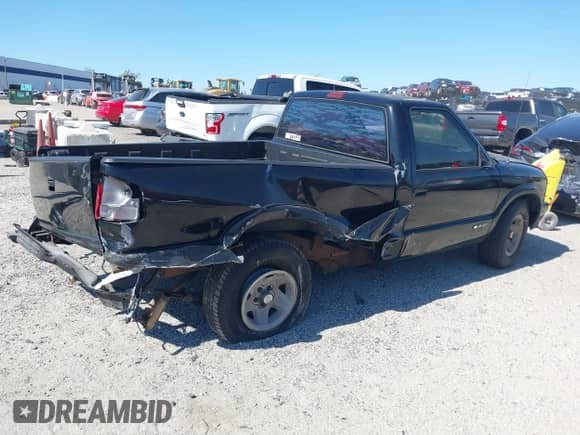 1995 Chevrolet S-10 с VIN 1GCCS14Z9S8227603, выставлен на аукционе IAAI как лот 41794520 с пробегом 216 627 миль миль и . История ставок и продаж доступна на DreamBid. Изображение 4.