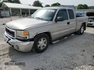 2005 GMC Sierra 1500 SLE с VIN 1GTEC19TX5Z358273, выставлен на аукционе Copart как лот 56837975 с пробегом 111 223 миль миль и Списание • Salvage title. История ставок и продаж доступна на DreamBid. Изображение 1.