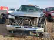 2003 Chevrolet Silverado 2500HD LT z VIN 1GCHK231X3F127918, wystawiony jako Copart lot #81855134 z przebiegiem 219 008 mil mil oraz Szkoda całkowita • Salvage title. Historia ofert i sprzedaży dostępna na DreamBid. Obrazek 5.