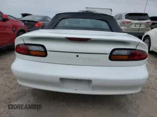 2000 Chevrolet Camaro z VIN 2G1FP32K3Y2131836, wystawiony jako Copart lot #74340794 z przebiegiem 100 035 mil mil oraz Nie do naprawy • Non repairable. Historia ofert i sprzedaży dostępna na DreamBid. Obrazek 6.