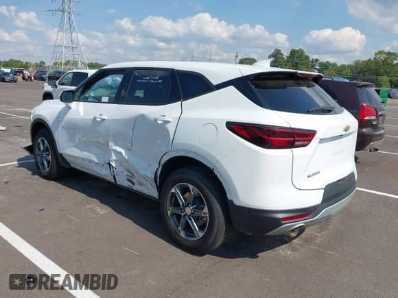 2025 Chevrolet Blazer LT with VIN 3GNKBCR40SS195143, listed as a IAAI auction lot 43186012 with 14,331 mi miles and . Bid and sale history available at DreamBid. Image 3.