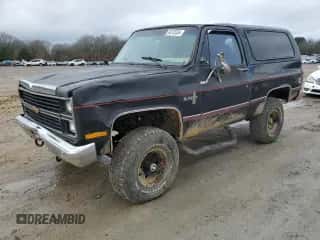 1983 Chevrolet Blazer K10 Utility HT с VIN 1G8EK18H6DF152104, выставлен на аукционе Copart как лот 86735354 с пробегом 64 637 миль миль и Списание • Salvage title. История ставок и продаж доступна на DreamBid. Изображение 1.