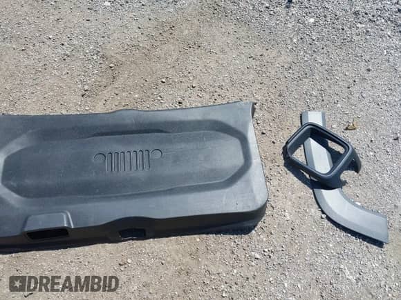 2018 Jeep Renegade Latitude с VIN ZACCJBBB0JPH75687, выставлен на аукционе IAAI как лот 42622496 с пробегом 60 767 миль миль и . История ставок и продаж доступна на DreamBid. Изображение 12.