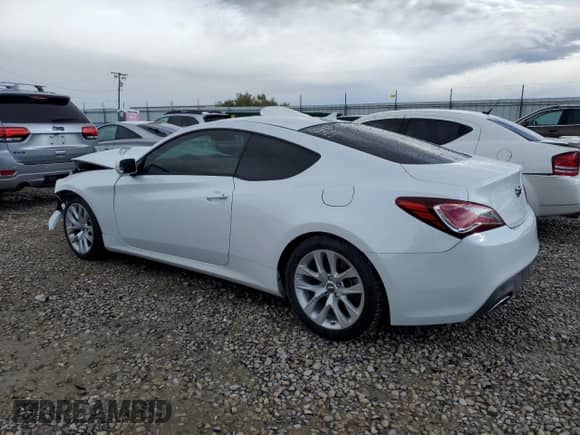 2013 Hyundai Genesis Coupe Premium с VIN KMHHT6KD7DU090450, выставлен на аукционе Copart как лот 81945695 с пробегом 127 670 миль миль и Списание • Salvage title. История ставок и продаж доступна на DreamBid. Изображение 2.