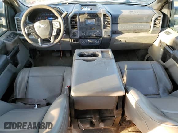 2018 Ford F-250 XL with VIN 1FT7W2A63JEC58643, listed as a Copart auction lot 43021305 with 113,829 mi miles and Salvage title. Bid and sale history available at DreamBid. Image 8.