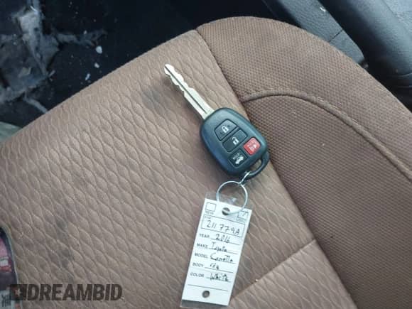 2016 Toyota Corolla L with VIN 2T1BURHE7GC603884, listed as a IAAI auction lot 43082732 with 184,300 mi miles and . Bid and sale history available at DreamBid. Image 11.
