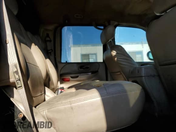 2003 Ford F-150 XLT с VIN 1FTRW07L83KB29330, выставлен на аукционе Copart как лот 71307655 с пробегом Не указан миль и Списание • Salvage title. История ставок и продаж доступна на DreamBid. Изображение 10.