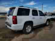 2013 Chevrolet Tahoe LS с VIN 1GNSKAE03DR279387, выставлен на аукционе Copart как лот 84229365 с пробегом 227 352 миль миль и Списание • Salvage title. История ставок и продаж доступна на DreamBid. Изображение 3.