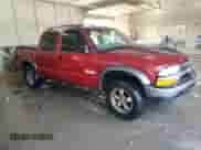 2004 Chevrolet S-10 LS z VIN 1GCDT13X04K127820, wystawiony jako Copart lot #80686315 z przebiegiem 114 224 mil mil oraz Nie do naprawy • Non repairable. Historia ofert i sprzedaży dostępna na DreamBid. Obrazek 4.