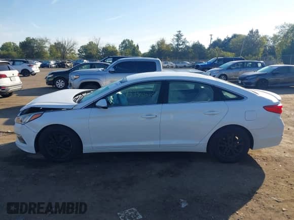 2015 Hyundai Sonata Eco с VIN 5NPE24AA4FH144189, выставлен на аукционе IAAI как лот 43348039 с пробегом 104 103 миль миль и . История ставок и продаж доступна на DreamBid. Изображение 14.