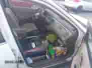 1999 Honda Accord LX с VIN JHMCG5644XC046597, выставлен на аукционе IAAI как лот 42975225 с пробегом Не указан миль и . История ставок и продаж доступна на DreamBid. Изображение 5.